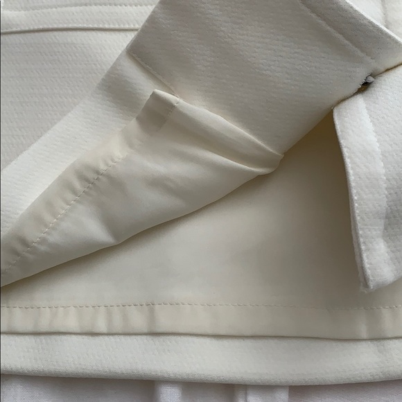 Ivory button down skirt - Picture 3 of 4